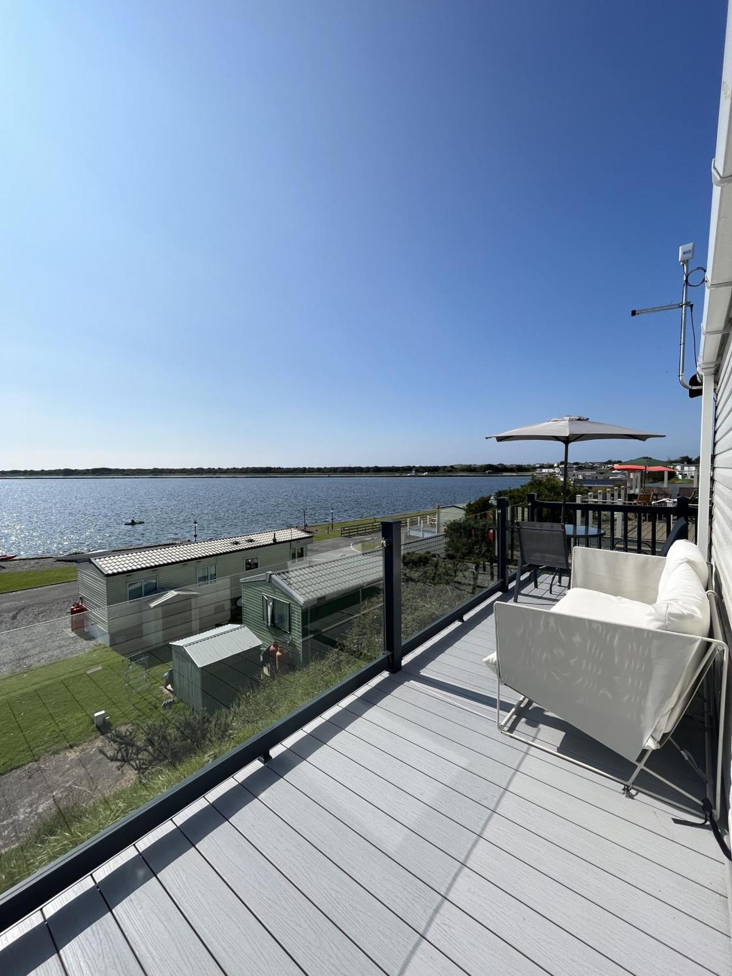 Lake View 92 ميلوم المظهر الخارجي الصورة